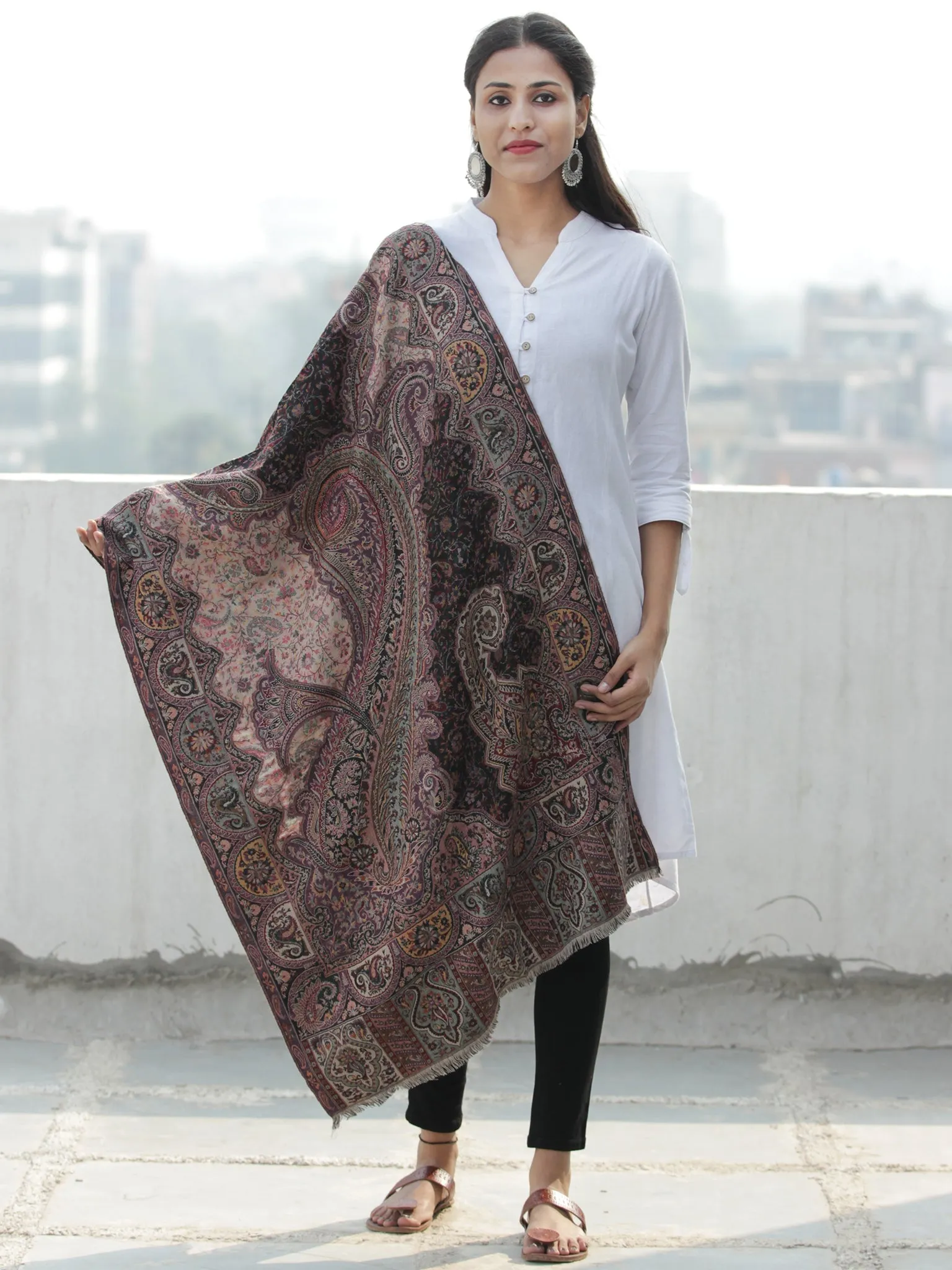 Black Beige Multi Color Kani Jamawar Pure Cashmere Woollen Stole - S200565